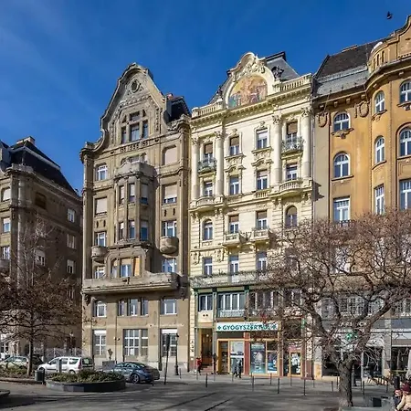 Apartament Market *