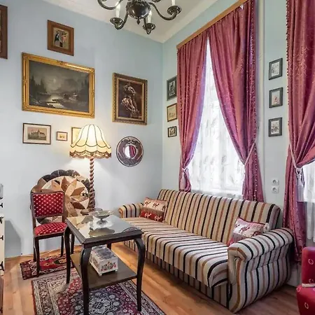 Market Διαμέρισμα *