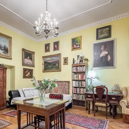 Διαμέρισμα Market *